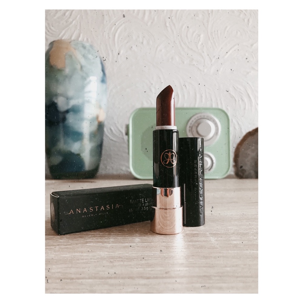 HP 💫 Rust Matte Lipstick 🍃